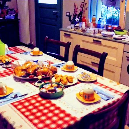B&B Peschi In Fiore Valeggio sul Mincio Eksteriør bilde